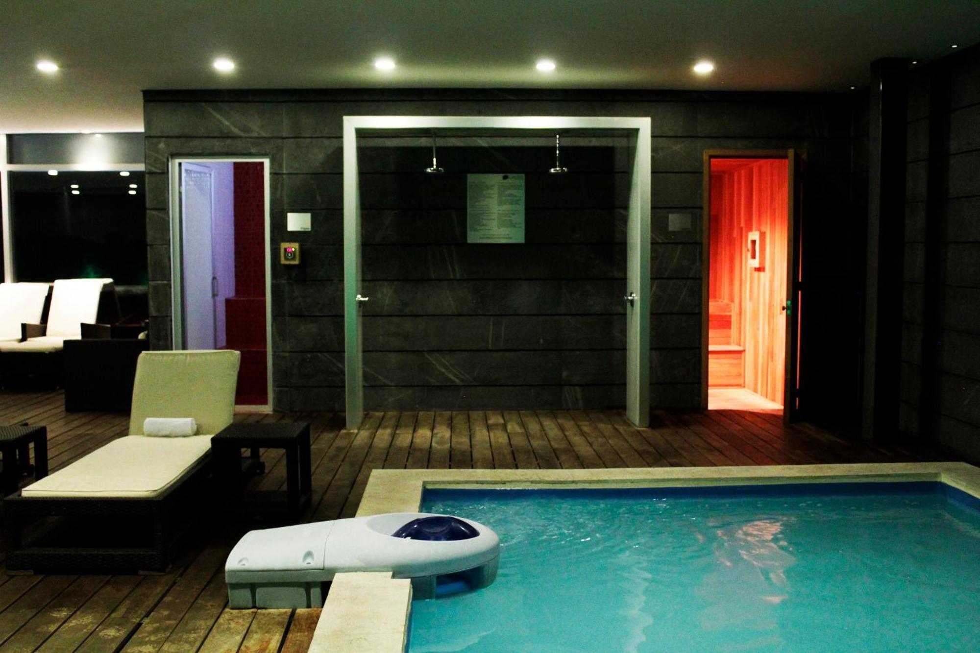 Casa Inn Premium Hotel Queretaro Miranda Exterior foto The spa at the hotel