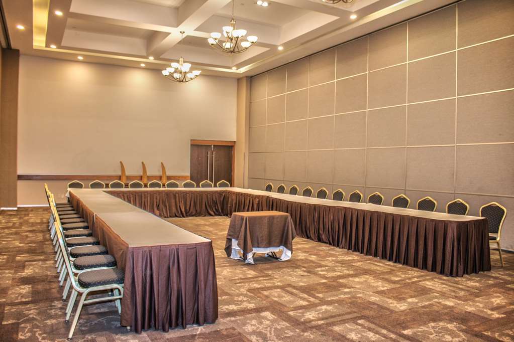 Casa Inn Premium Hotel Queretaro Miranda Facilități foto Meeting room